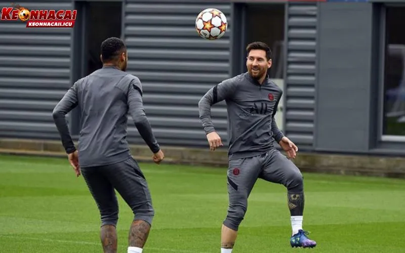 Messi đã tập luyện lực sút như thế nào?